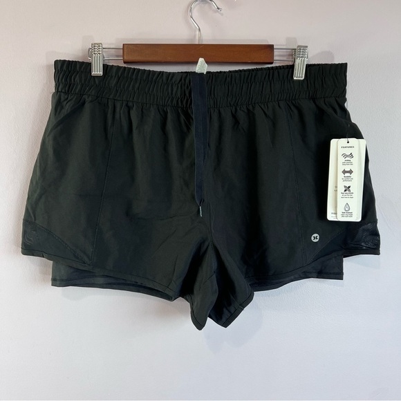 RBX Pants - NWT Black RBX Wicking Stretch Layered Flexible Athletic Shorts Size XL